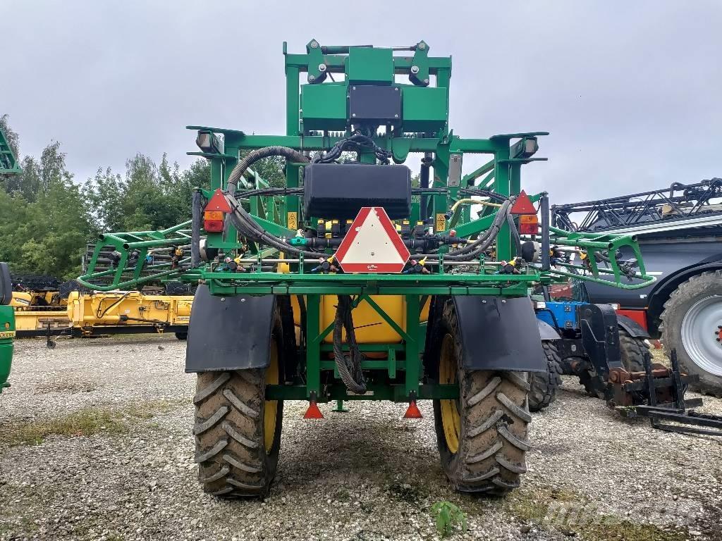 John Deere 740 i الرشاشات