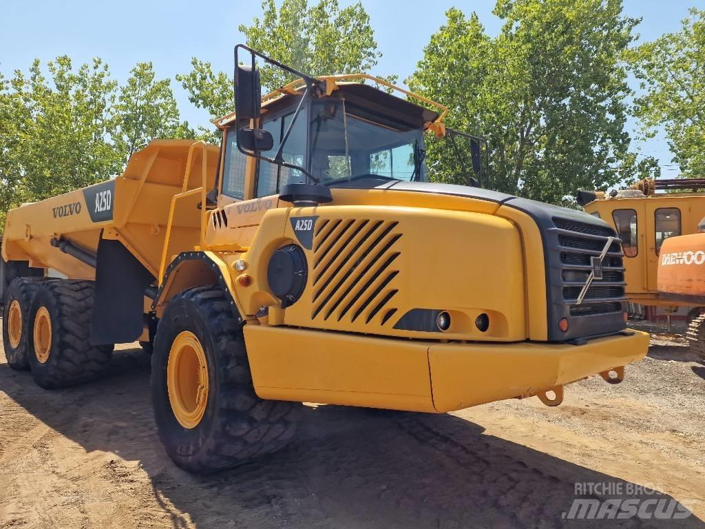 Volvo A 25 D ساحبات مفصلية
