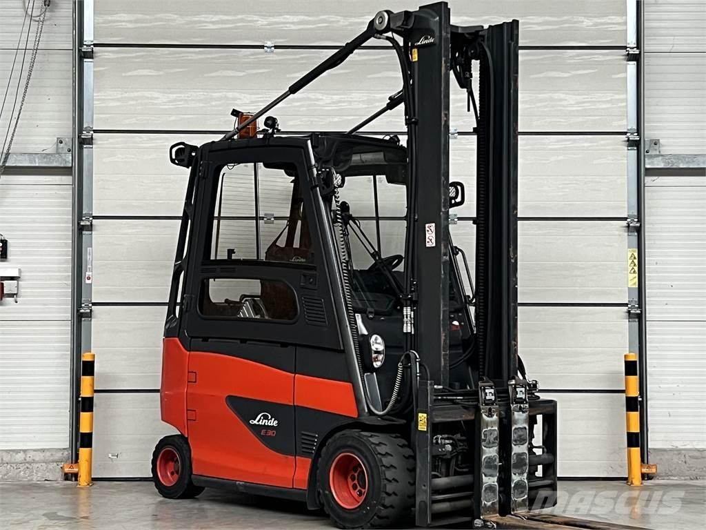 Linde E30/600HL شاحنات ذات رافعات شوكية تعمل بالكهرباء
