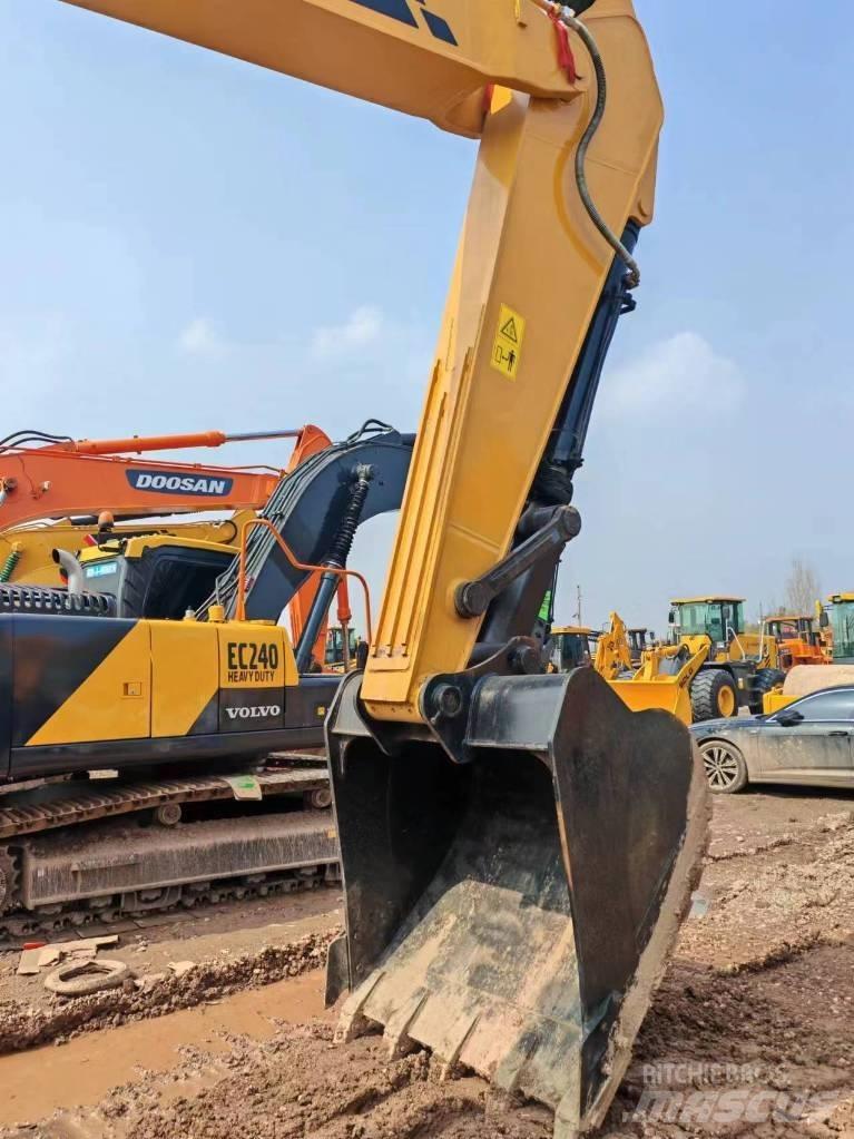 Sany SY 305 H حفارات زحافة