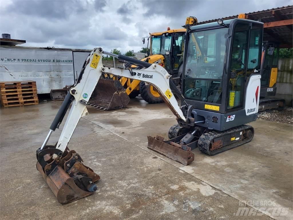 Bobcat E19 أخرى