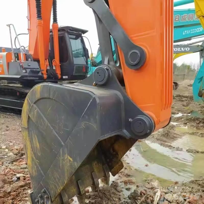 Hitachi ZX 350 حفارات زحافة