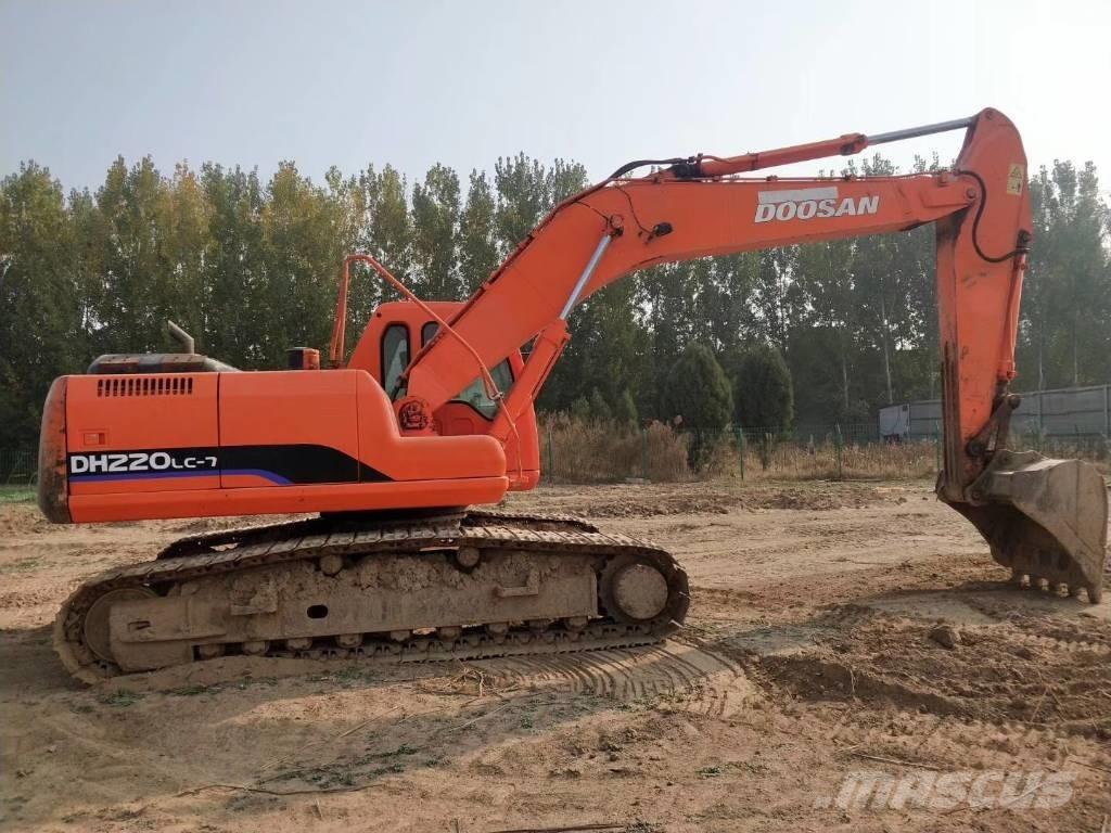 Doosan dh220lc-7 حفارات زحافة