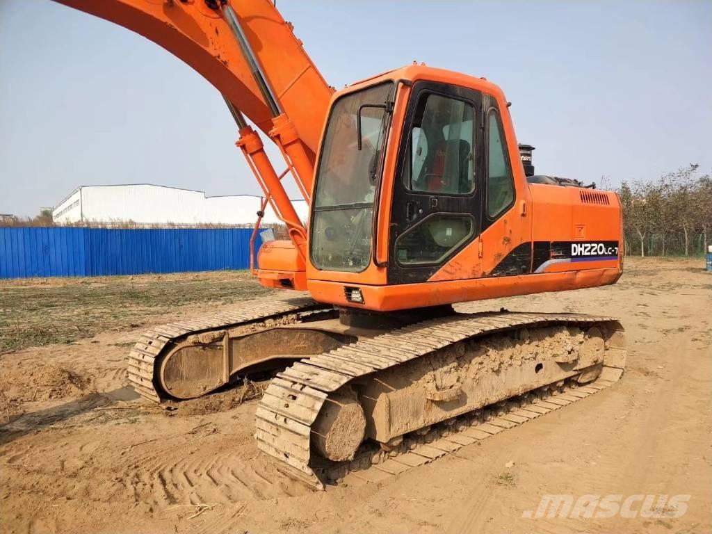 Doosan dh220lc-7 حفارات زحافة