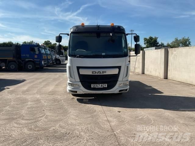 DAF LF180 شاحنات ذات صهاريج