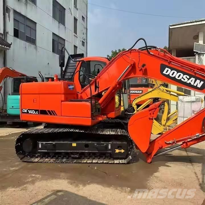 Doosan DX150 حفارات زحافة