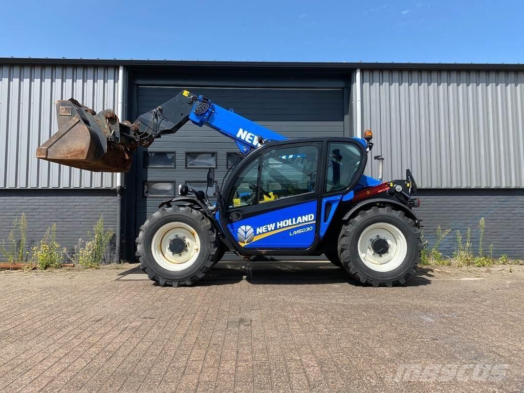 New Holland LM5030 معدات مناولة لأغراض الزراعة