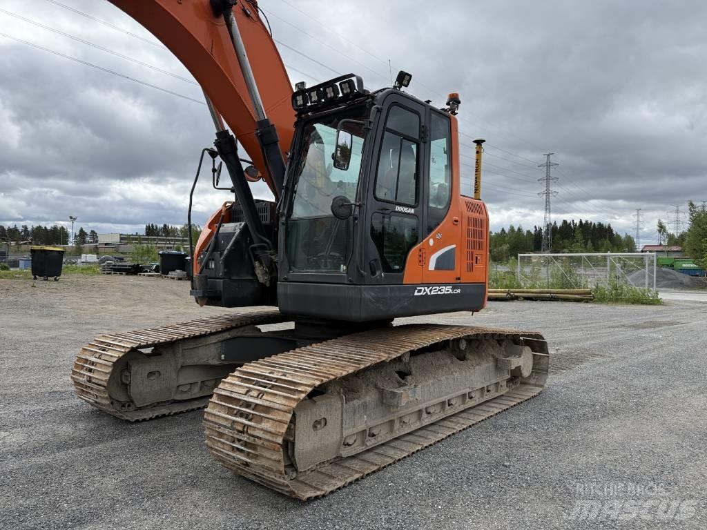Doosan DX 235 LCR-5 حفارات زحافة