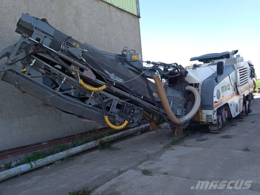 Wirtgen W 100 Fi ماكينات الكشط البارد للأسفلت