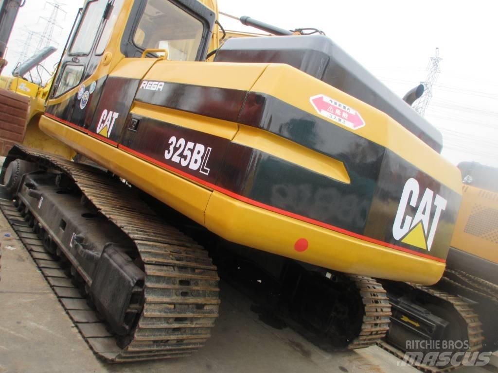 CAT 325 B L حفارات زحافة