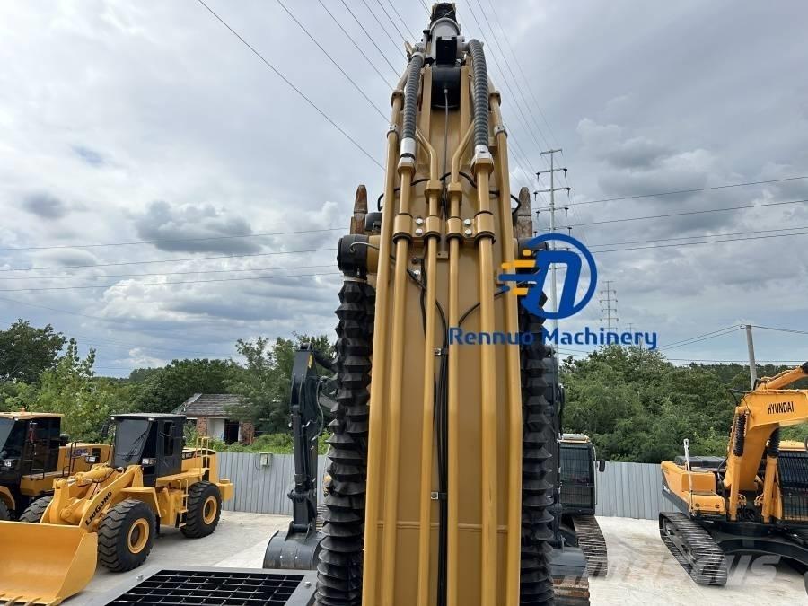 CAT 330 D حفارات زحافة
