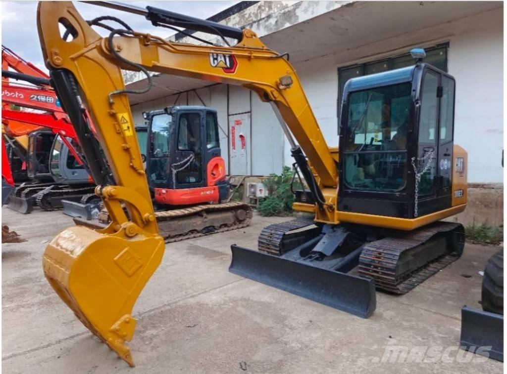 Sany SY 60 C حفارات زحافة