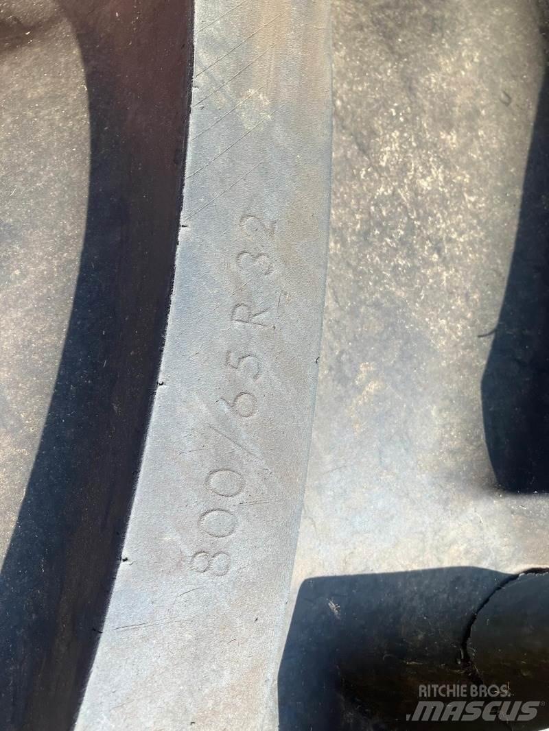 Mitas 800/65R32 ماكينات زراعية أخرى