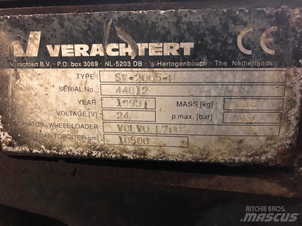 Volvo L 70 C موصلات سريعة