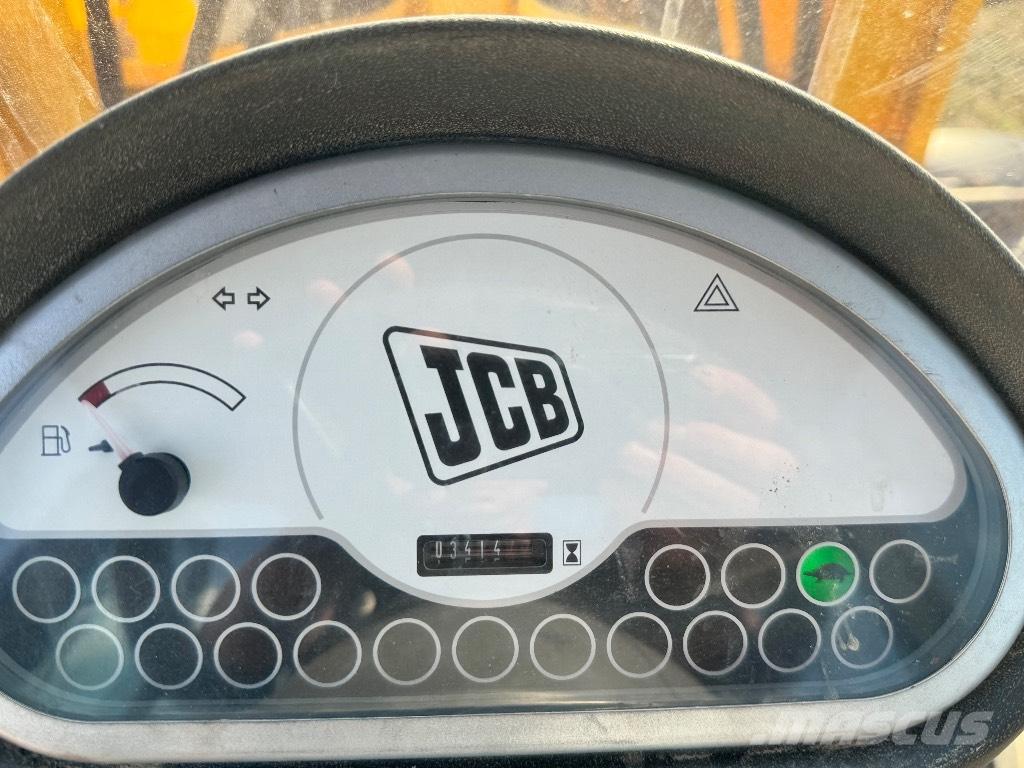 JCB 406 لوادر بعجل