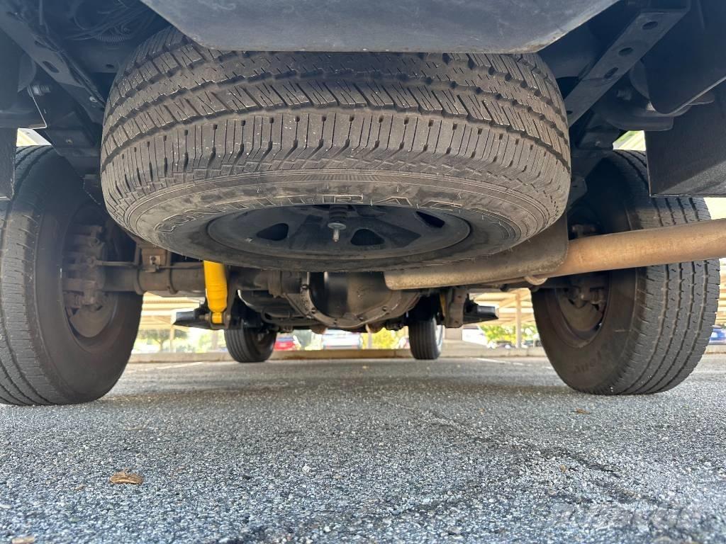 Ford F 250 SD شاحنات خفيفة/مفصلية الجوانب