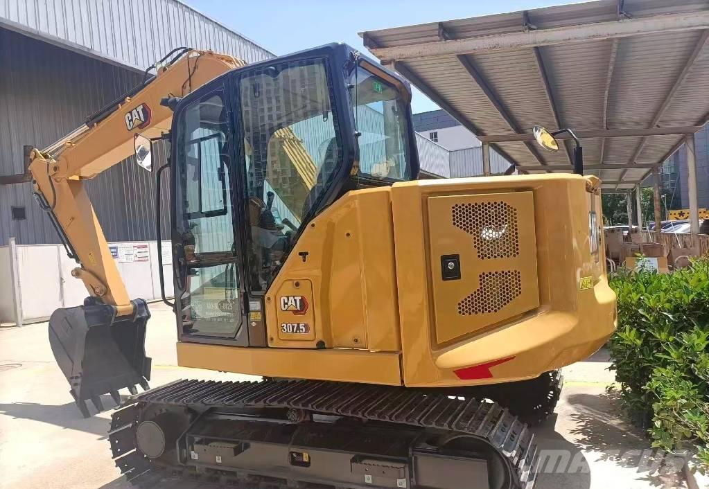 CAT 307,5 حفارات زحافة