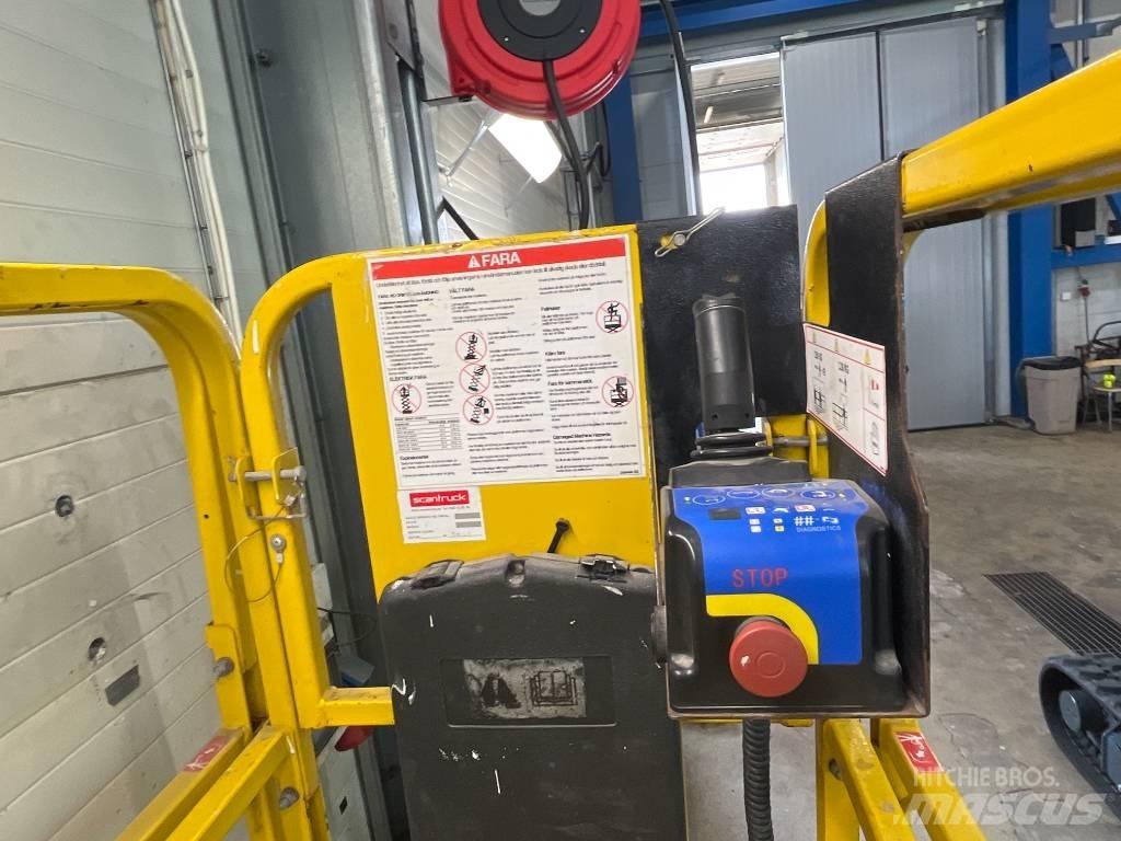 Saxlift GMG 930 ED, رافعات مقصية الشكل