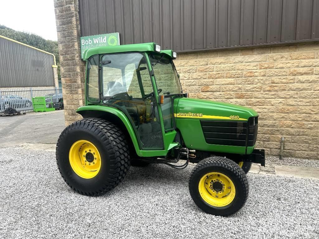 John Deere 4610 جرارات مدمجة