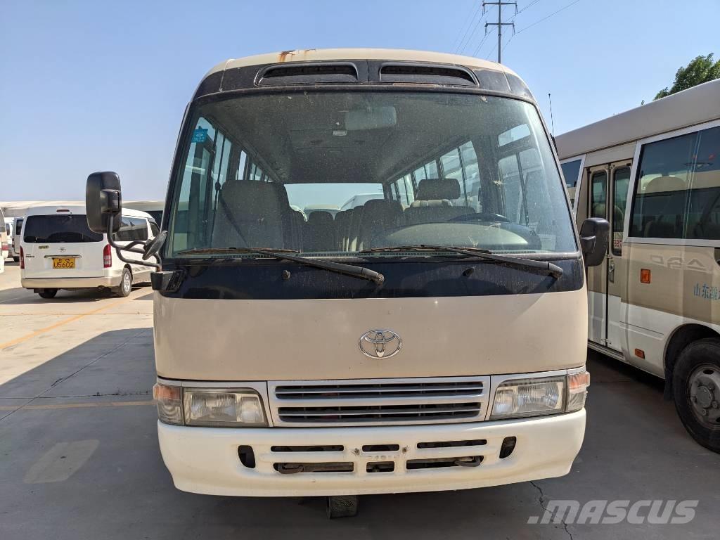 Toyota Coaster Bus حافلة صغيرة