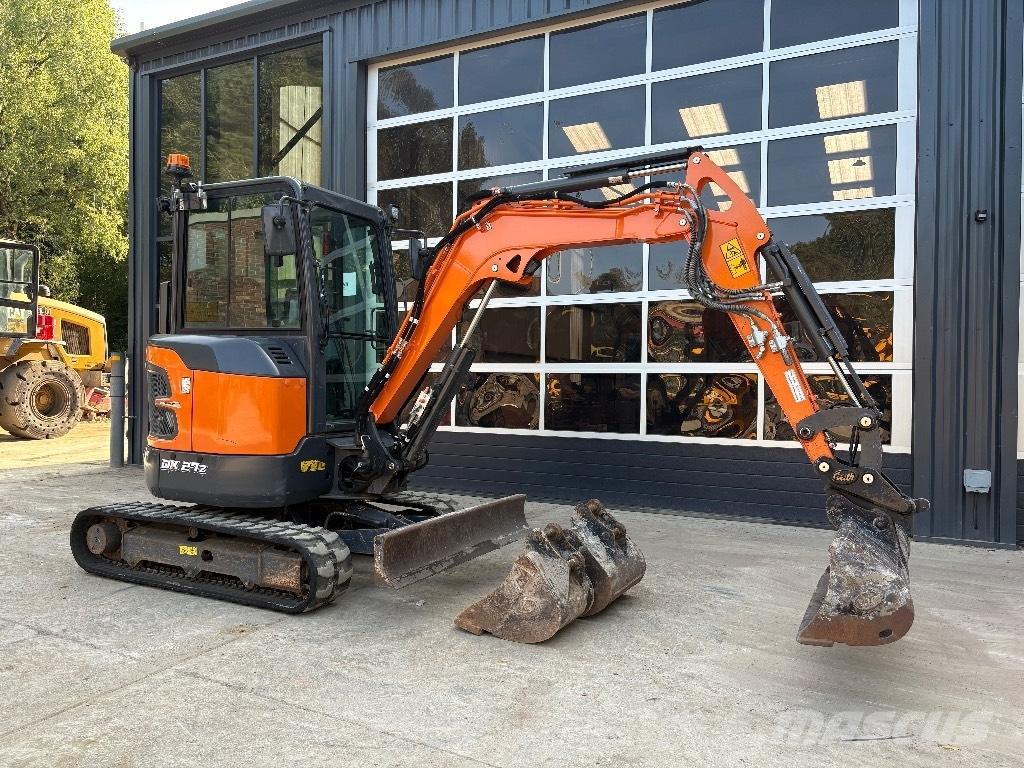 Doosan DX 27 Z حفارات صغيرة أقل من 7 طن (حفارات صغيرة)