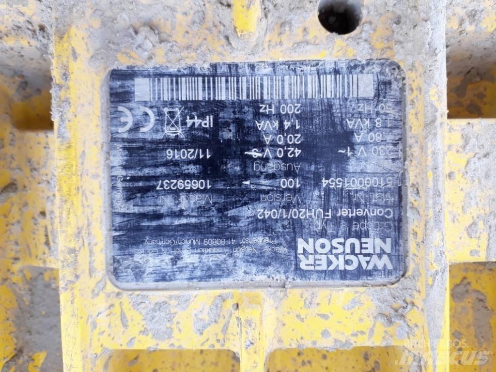 Wacker Neuson FUH20 ماكينات الحصاة والخرسانة