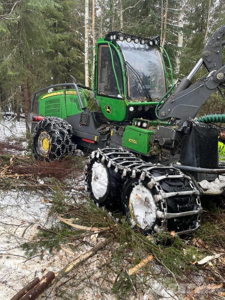John Deere 1070 G حصادات