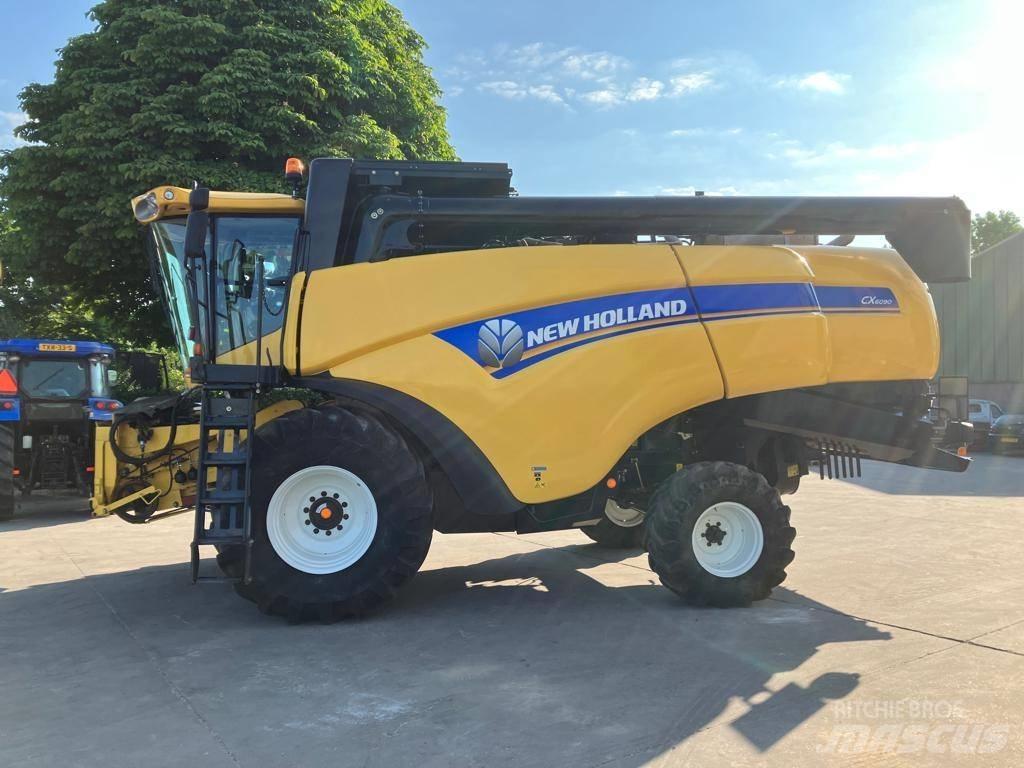 New Holland CX 6090 حصادات