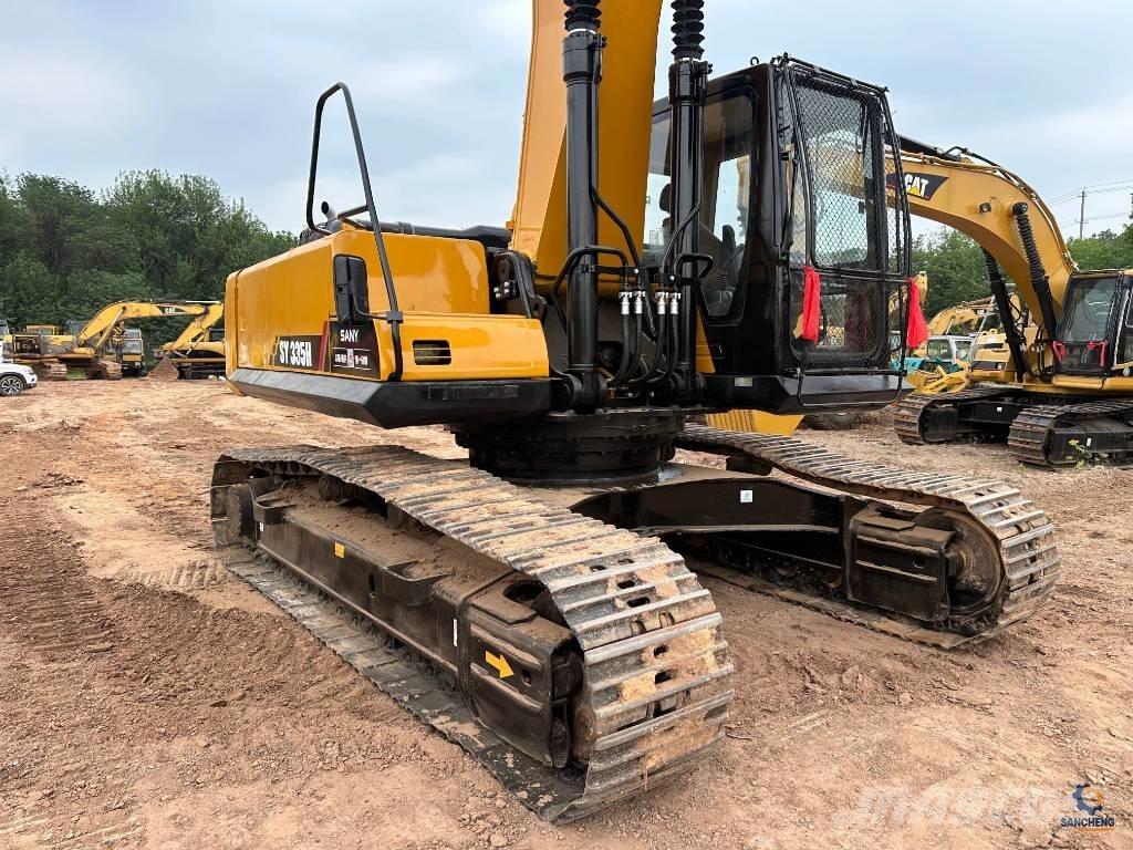 Sany SY 335 H حفارات زحافة