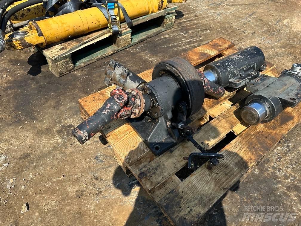 CAT 214 B FT gearbox حفارات بعجل