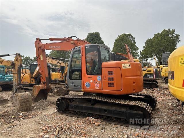 Hitachi ZX 138 حفارات زحافة