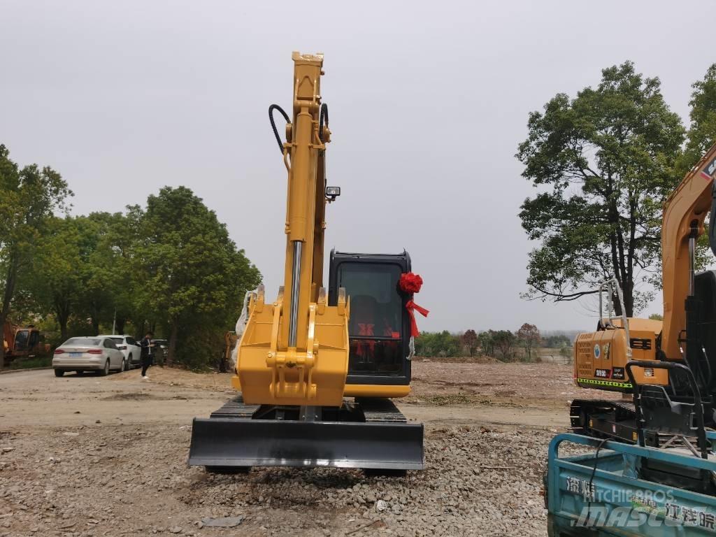 Komatsu PC 70-8 حفارات زحافة