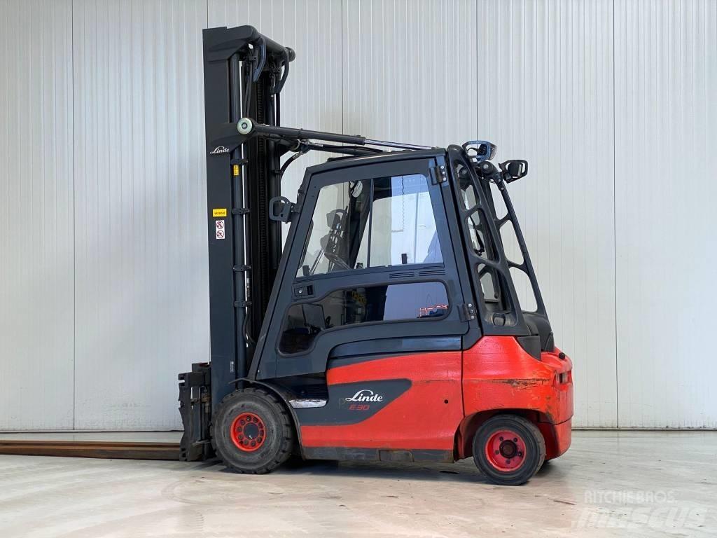Linde E30-01 شاحنات ذات رافعات شوكية تعمل بالكهرباء