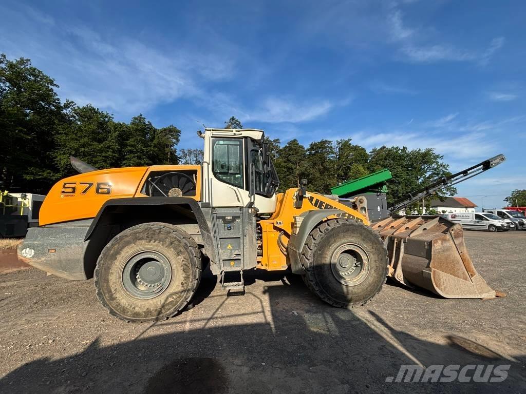 Liebherr L 576 لوادر بعجل