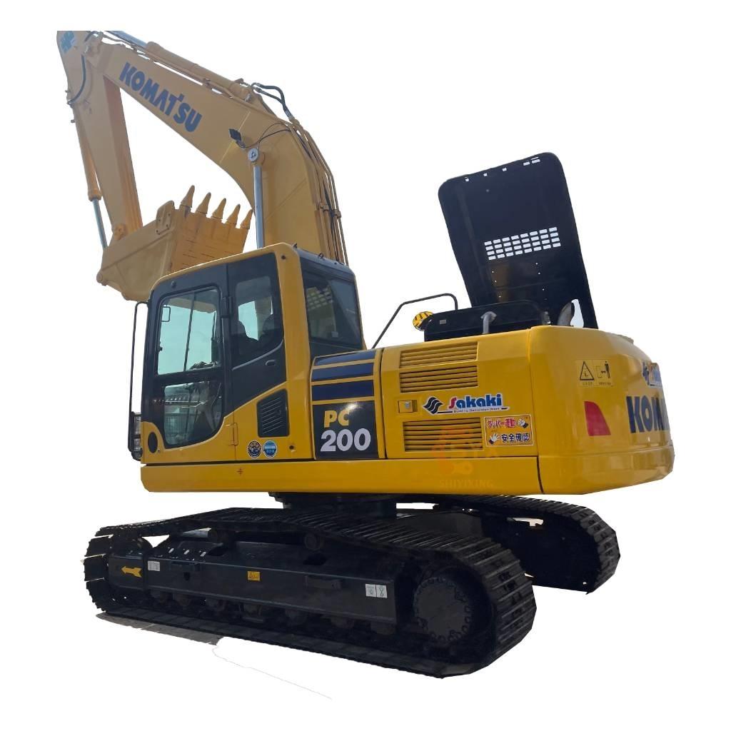 Komatsu PC 200-8 حفارات زحافة
