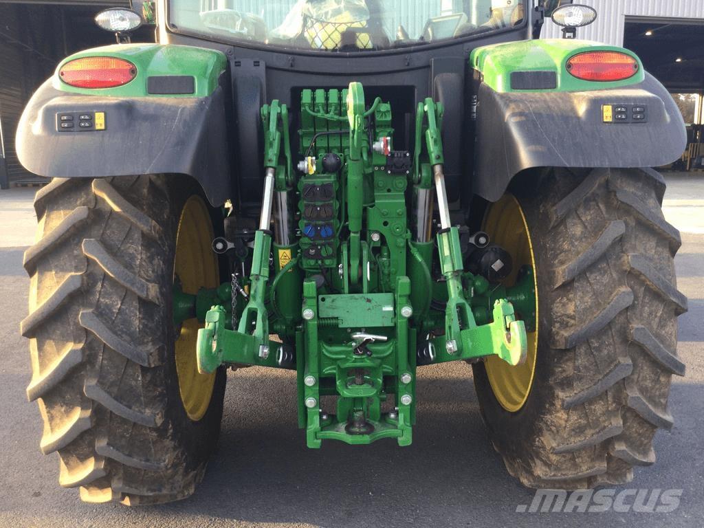 John Deere 6R110 الجرارات