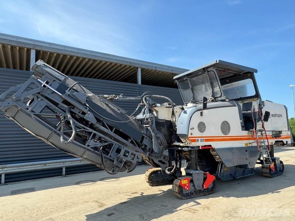 Wirtgen W 150 ماكينات الكشط البارد للأسفلت