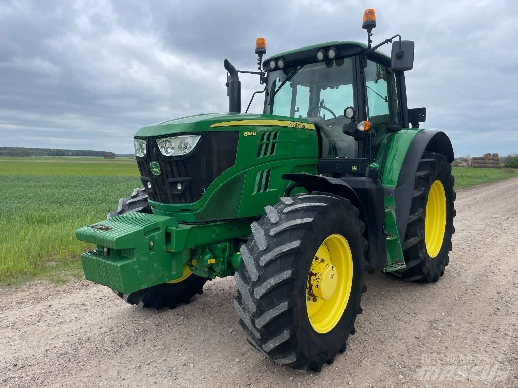 John Deere 6155 M الجرارات