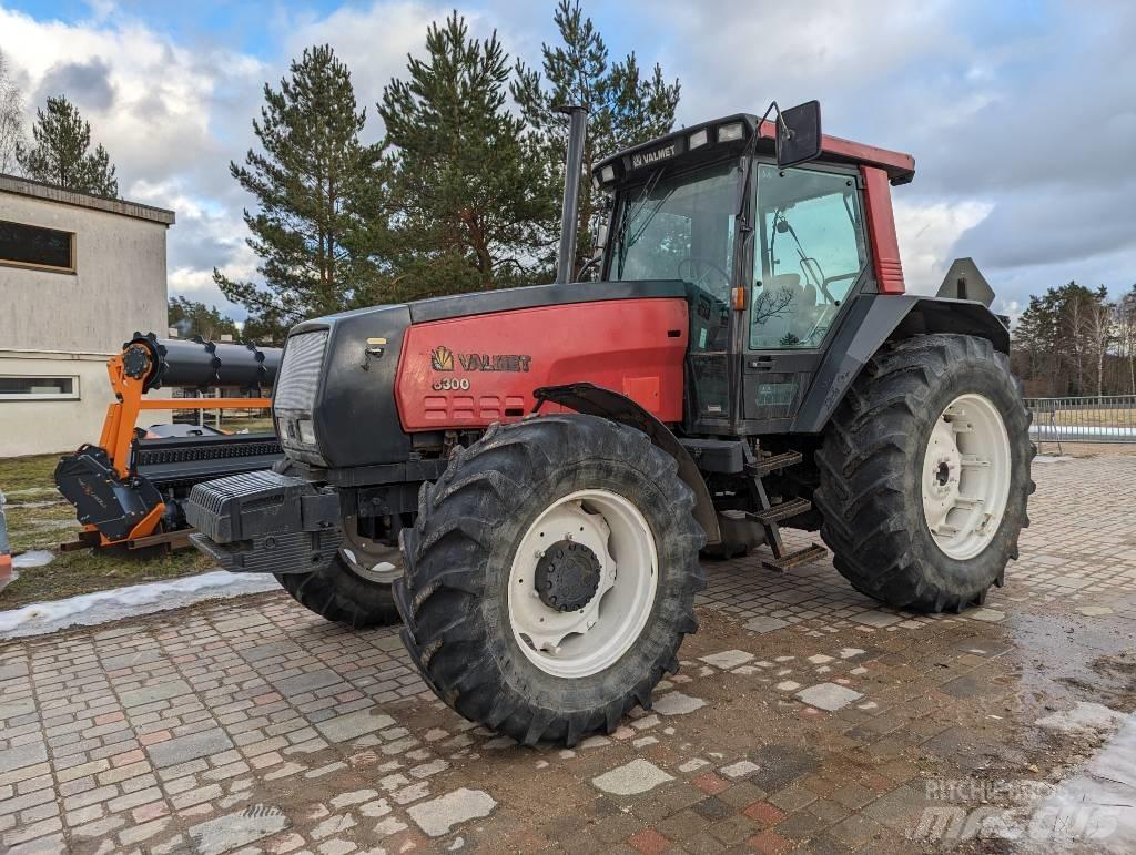 Valtra Valmet 8300 الجرارات