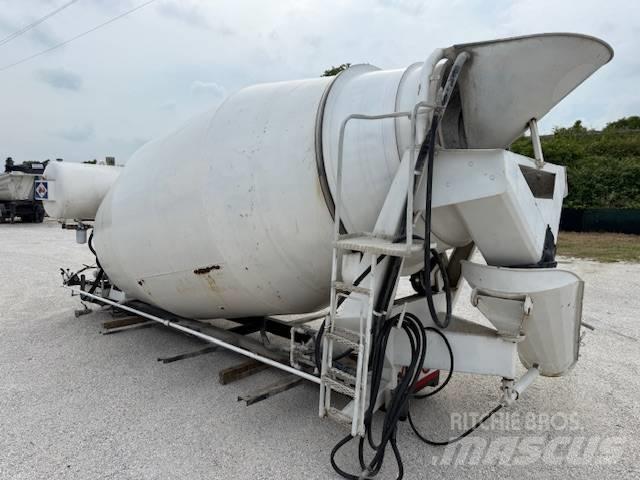 Cifa 13,5 m3 ملحقات خرسانة