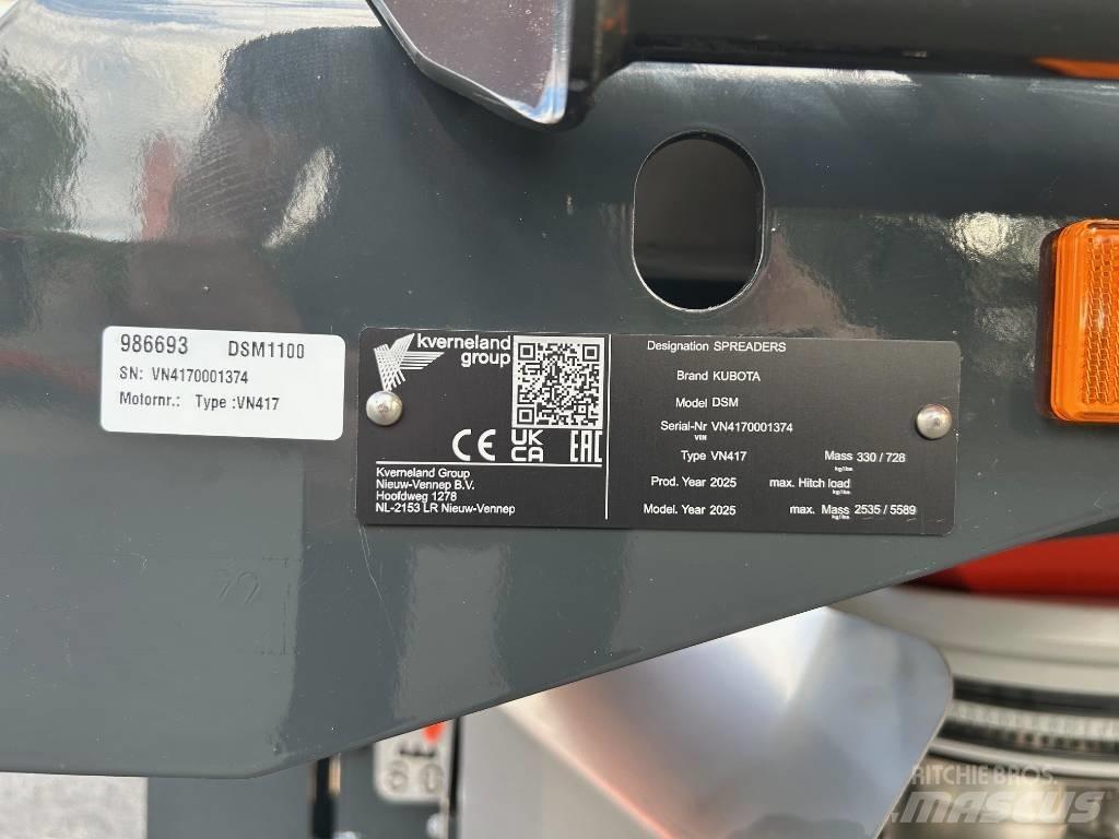 Kubota DSM 1100 معدات فرد المواد المعدنية