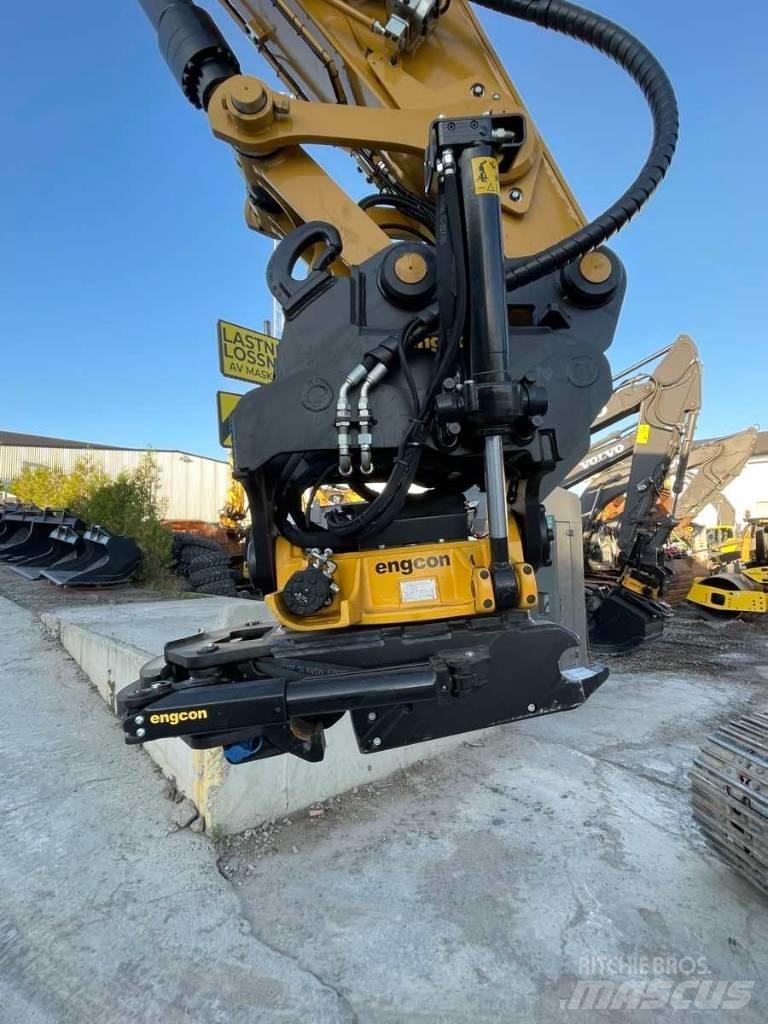 CAT 330 Next Gen حفارات زحافة