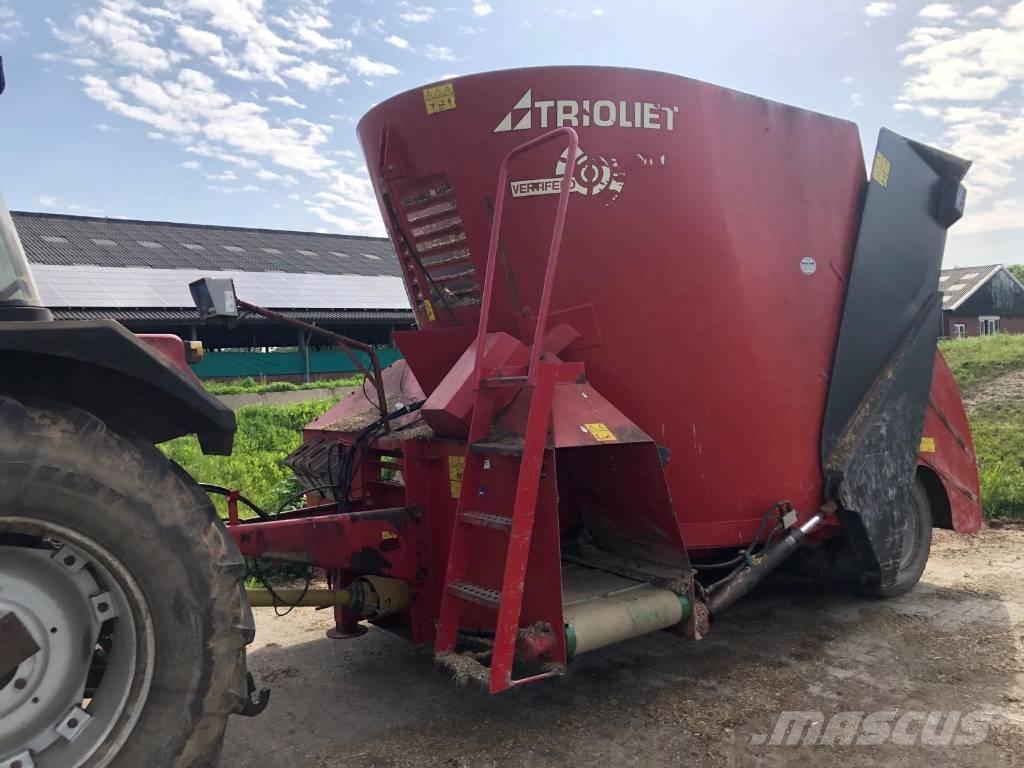 Trioliet VF-12 علافات ماشية
