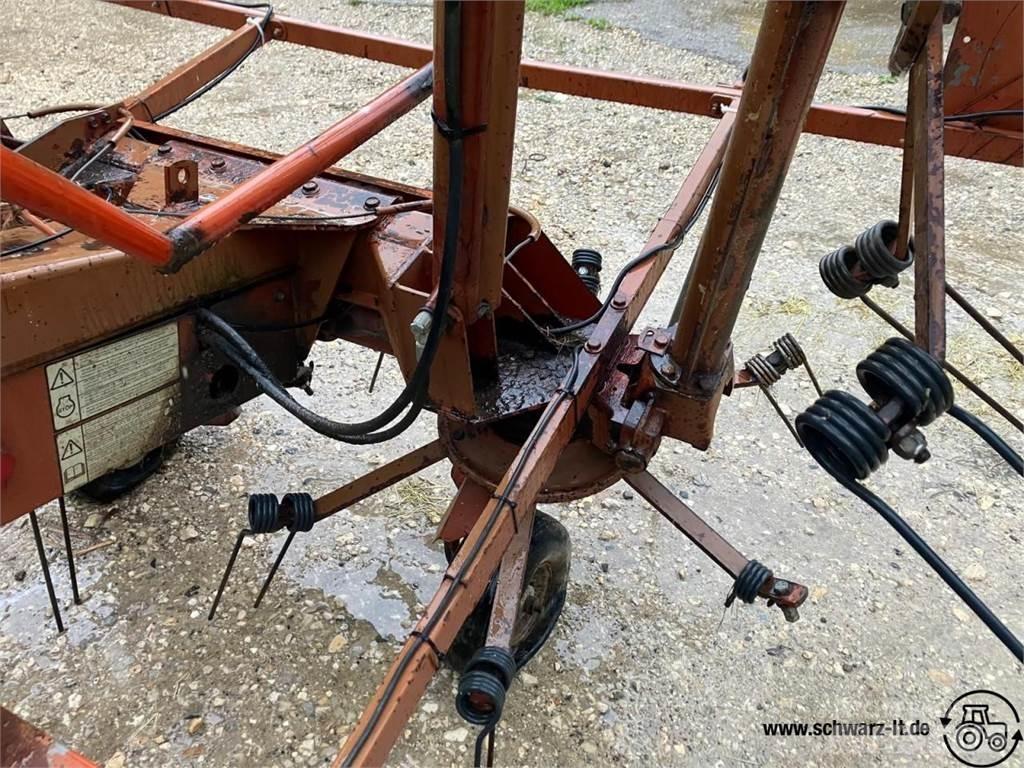 Kuhn GF 8501 مكابس وميبسات التبن