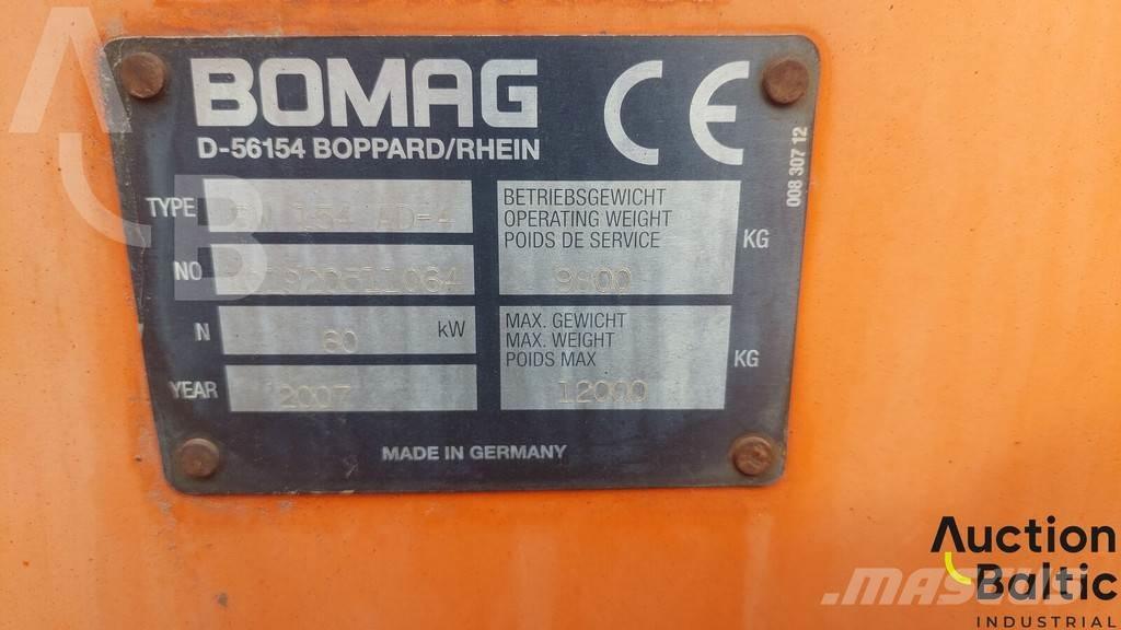 Bomag BW 154 AD-4 مداحل متنوعة