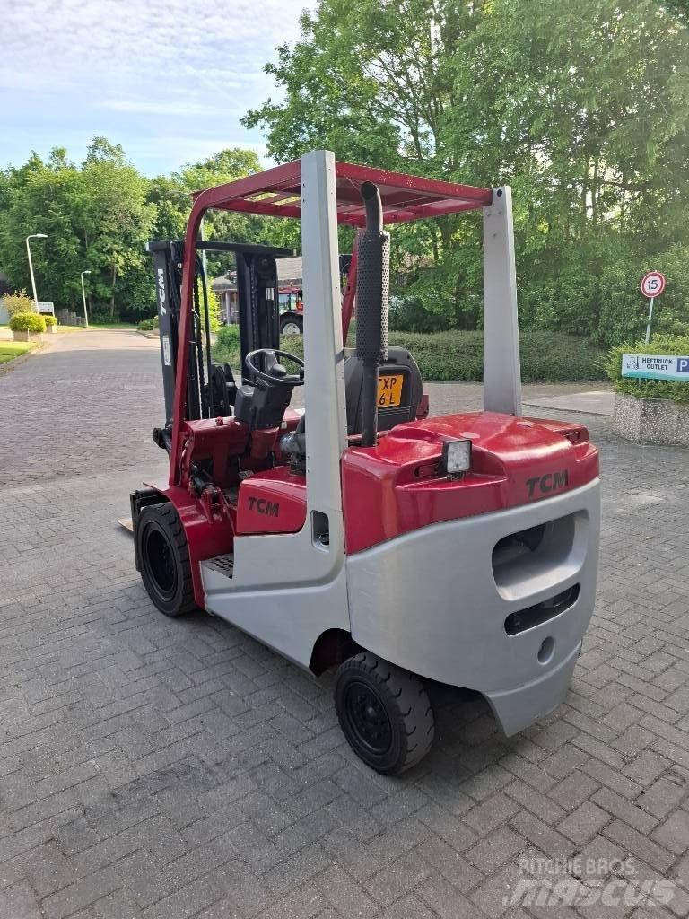 TCM FA30D-J Heftruck شاحنات الديزل