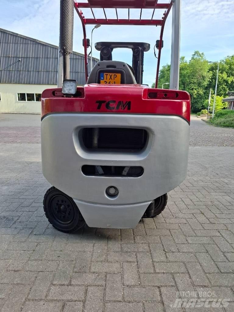 TCM FA30D-J Heftruck شاحنات الديزل