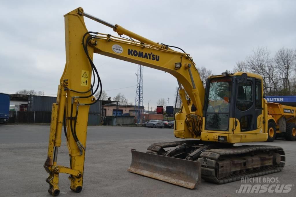 Komatsu PC 138 US-10 حفارات زحافة