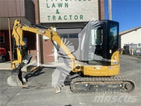 CAT 303.5E2 CR حفارات صغيرة أقل من 7 طن (حفارات صغيرة)