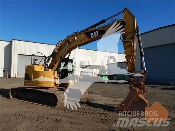 CAT 321D LCR حفارات زحافة